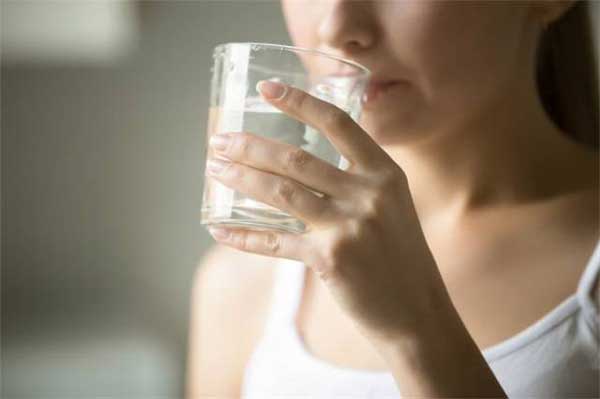 早上起床喝什么水对身体好？