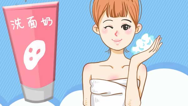 洗面奶洗脸时泡沫越多越好吗？